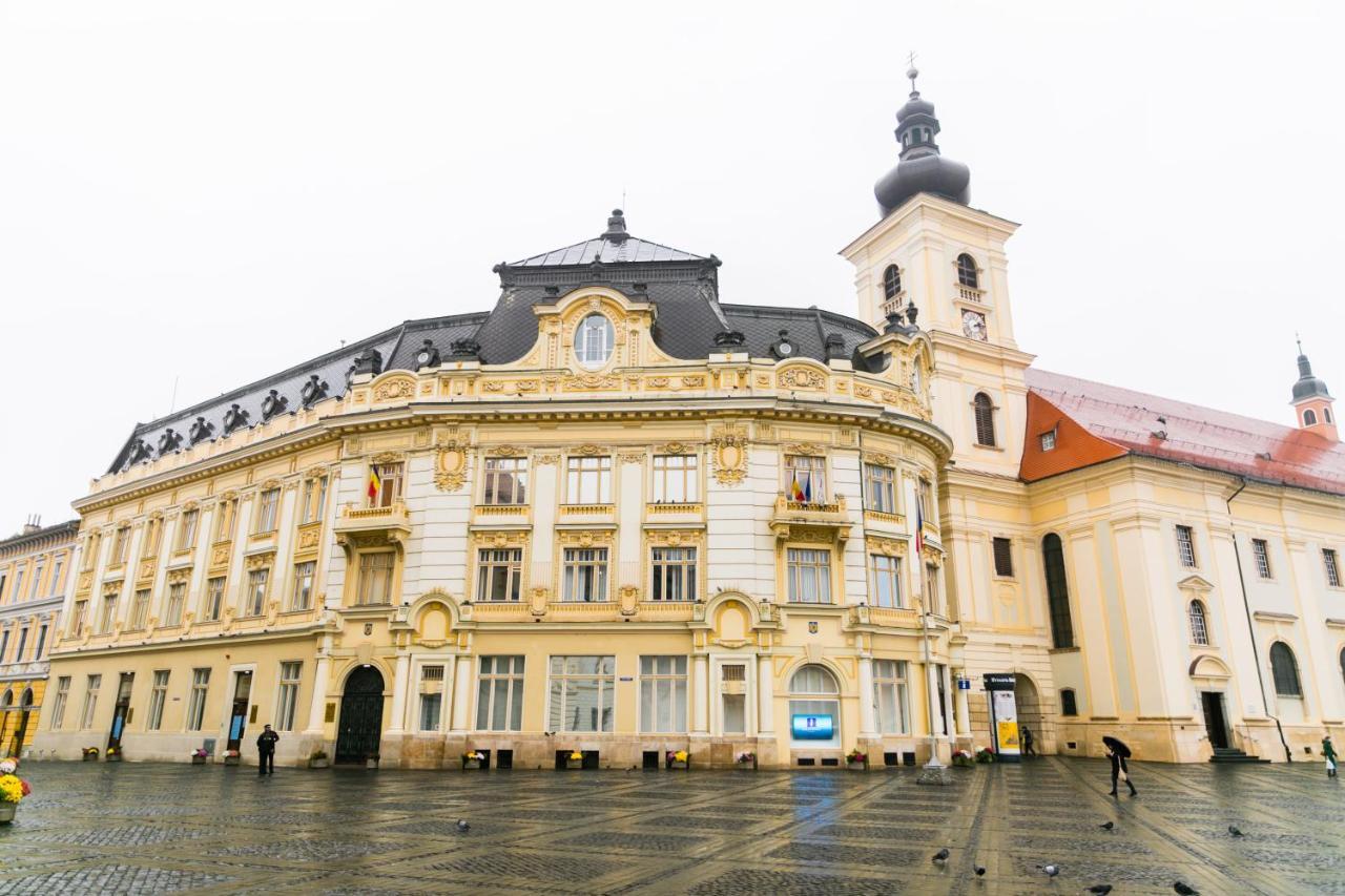 Vendi Grand Square Residence Sibiu Ngoại thất bức ảnh